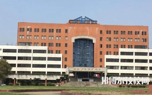 南昌理工技工學(xué)校2023年地址在哪里