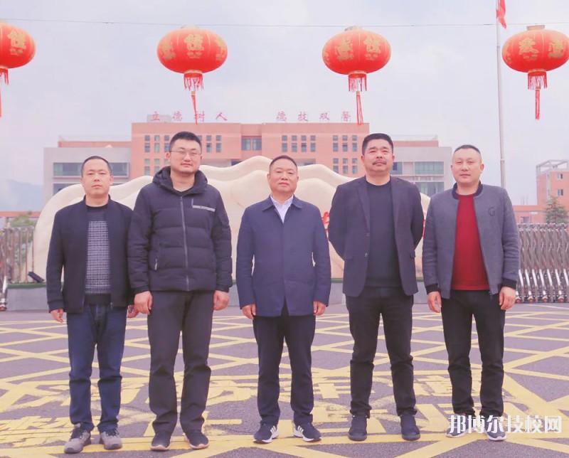 慈利縣職業(yè)中等專業(yè)學(xué)校2023年學(xué)費(fèi)、收費(fèi)多少