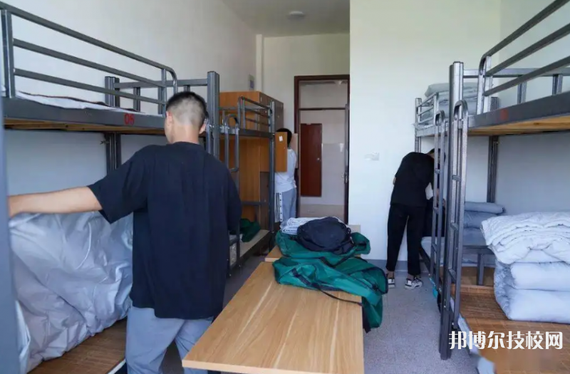 松陽縣職業(yè)中等專業(yè)學(xué)校2023年宿舍條件