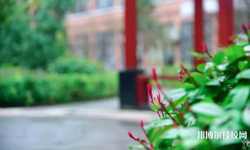 武岡職業(yè)中專學(xué)校2023年招生辦聯(lián)系電話