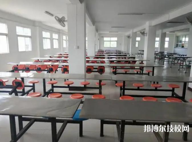 邵東縣職業(yè)中等專業(yè)學校2023年宿舍條件