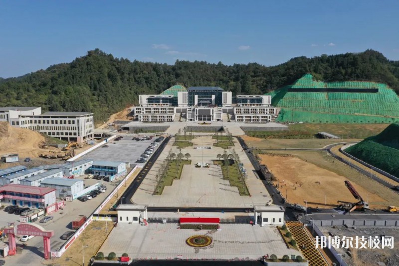 吉首市民族幼兒師范學(xué)校2023年網(wǎng)站網(wǎng)址