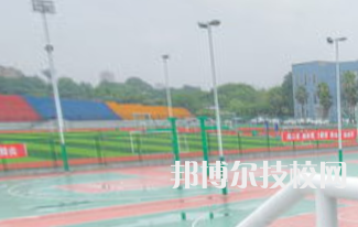 湘潭工業(yè)貿(mào)易中等專業(yè)學(xué)校2023年報(bào)名條件、招生要求、招生對(duì)象
