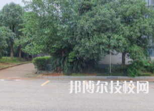 湘潭工業(yè)貿(mào)易中等專業(yè)學(xué)校2023年有哪些專業(yè)
