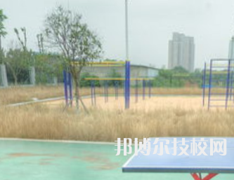 湘潭工業(yè)貿(mào)易中等專業(yè)學(xué)校2023年網(wǎng)站網(wǎng)址