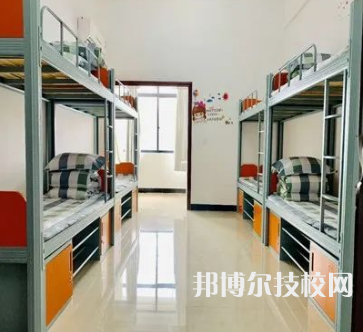 湖南曙光電子信息職業(yè)技術(shù)學(xué)校2023年宿舍條件