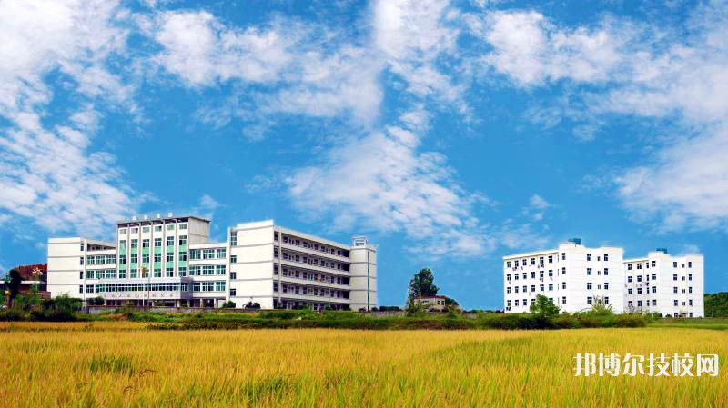 桐城中華職業(yè)學(xué)校2023年報(bào)名條件