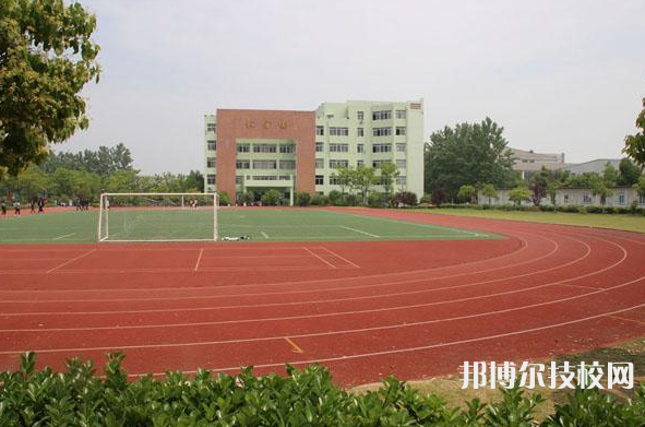 鳳臺(tái)縣技工學(xué)校2023年招生辦聯(lián)系電話