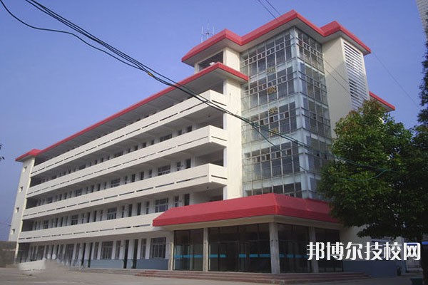 滁州市信息工程學(xué)校2023年報(bào)名條件