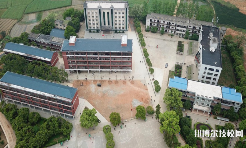 溆浦縣職業(yè)中等專業(yè)學(xué)校2023年招生要求、招生對(duì)象、報(bào)名條件