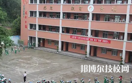 2023年內(nèi)江中專(zhuān)學(xué)校前十名有哪些