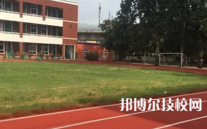 鄭州軟件應(yīng)用中等專業(yè)學(xué)校是中專還是技校（鄭州軟件應(yīng)用中等專業(yè)學(xué)校）