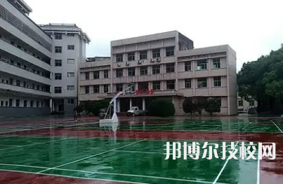 懷化啟航衛(wèi)校是中專還是技校（懷化啟航衛(wèi)校）