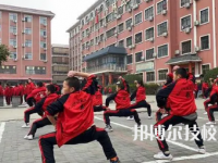 登封萬(wàn)羊武術(shù)中等專(zhuān)業(yè)學(xué)校是中專(zhuān)還是大專(zhuān)（登封萬(wàn)羊武術(shù)中等專(zhuān)業(yè)學(xué)校）