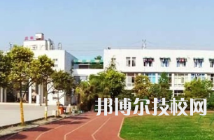 成都金海洋創(chuàng)意產(chǎn)業(yè)職業(yè)技術(shù)學校是中專還是大專（成都金海洋創(chuàng)意產(chǎn)業(yè)職業(yè)技術(shù)學校）