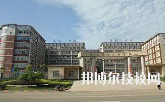 廣安大川鐵路運(yùn)輸學(xué)校是中專還是大專（廣安大川鐵路運(yùn)輸學(xué)校）