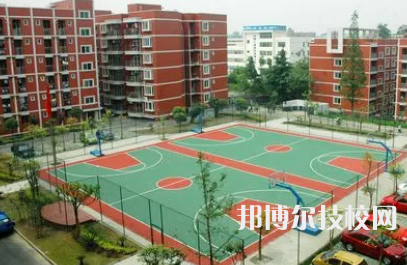成都機械高級技術(shù)學(xué)校是中專嗎