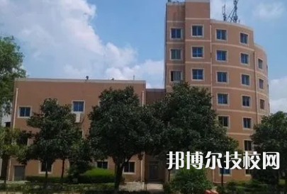 南昌藝術(shù)職業(yè)學(xué)校是中專還是大專（南昌藝術(shù)職業(yè)學(xué)校）