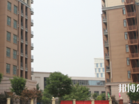 鄭州城鐵交通中等專業(yè)學校是中專還是技校（鄭州城鐵交通中等專業(yè)學校）