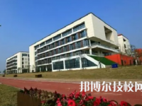 宿州航科中等專業(yè)學(xué)校是不是中專