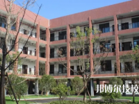 甘洛縣職業(yè)技術學校是不是中專