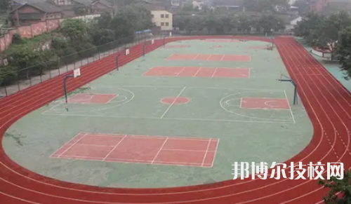重慶市經(jīng)貿(mào)中等專業(yè)學校是不是中專