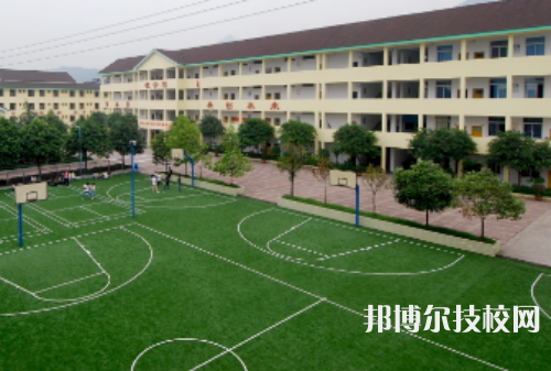 廬州衛(wèi)生科技學(xué)校是不是職高