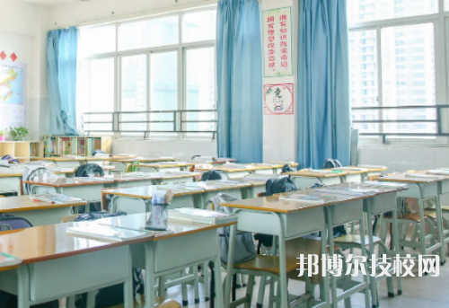 新都區(qū)中等衛(wèi)生職業(yè)學(xué)校是大專還是中專（新都區(qū)中等衛(wèi)生職業(yè)學(xué)校）