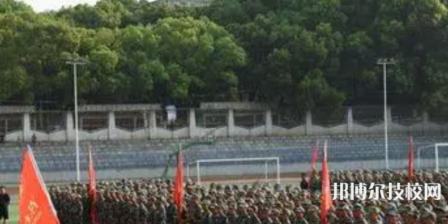 重慶市能源工業(yè)技師學(xué)院是中專還是大專(重慶市能源工業(yè)技師學(xué)院)