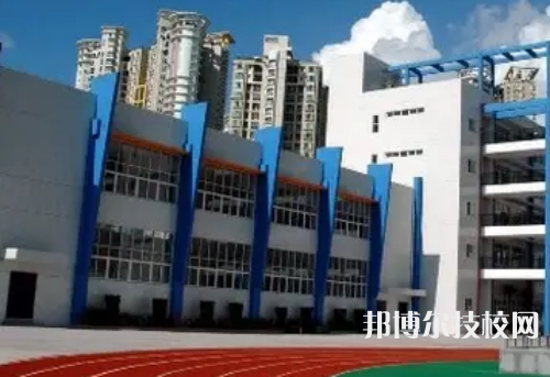 江西省輕工業(yè)科技中等專業(yè)學校是公辦還是民辦