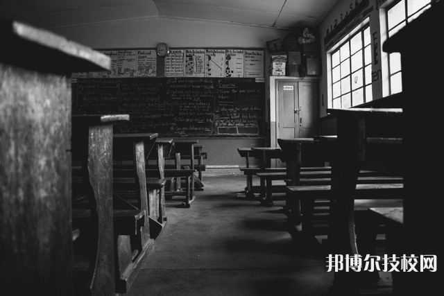 2023年梧州初三畢業(yè)可以上的民辦中專學(xué)校名單匯總