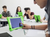黃岡2025年比較好的公辦職業(yè)中學(xué)排名一覽表