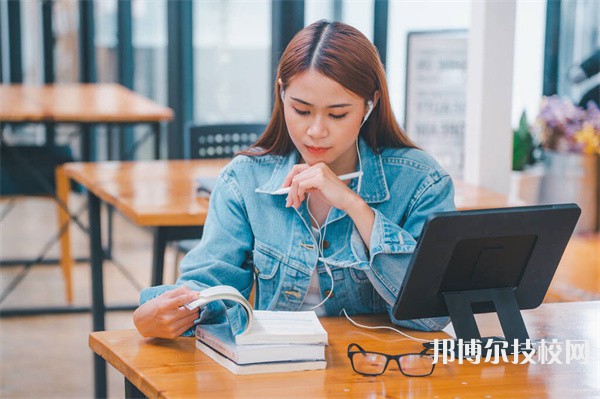 2023年畢節(jié)初三畢業(yè)可以上的職業(yè)中學(xué)名單匯總