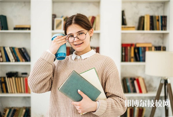 2023年鷹潭初三畢業(yè)可以上的公辦職業(yè)中學(xué)名單匯總