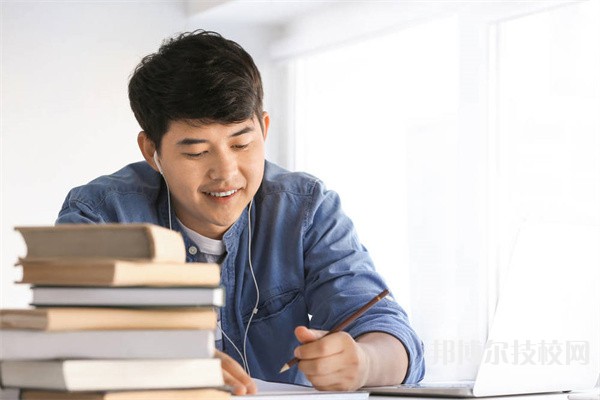 2023年咸陽初三畢業(yè)可以上的技工學(xué)校名單匯總