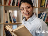 南充數(shù)控工程學(xué)校2025年招生的專業(yè)有哪些
