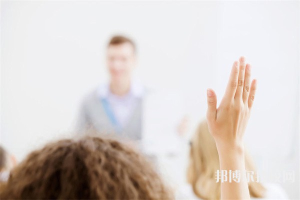 重慶女子職業(yè)高級(jí)中學(xué)2023年招生的專業(yè)有哪些