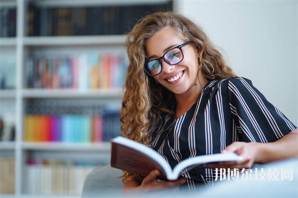 蘭州女子中等專業(yè)學校2023年招生的專業(yè)有哪些