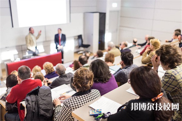 靈寶職業(yè)中等專業(yè)學校2024年招生的專業(yè)有哪些
