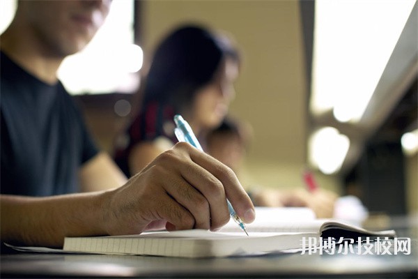 2023年石家莊初三畢業(yè)可以上的民辦職業(yè)中學(xué)名單匯總